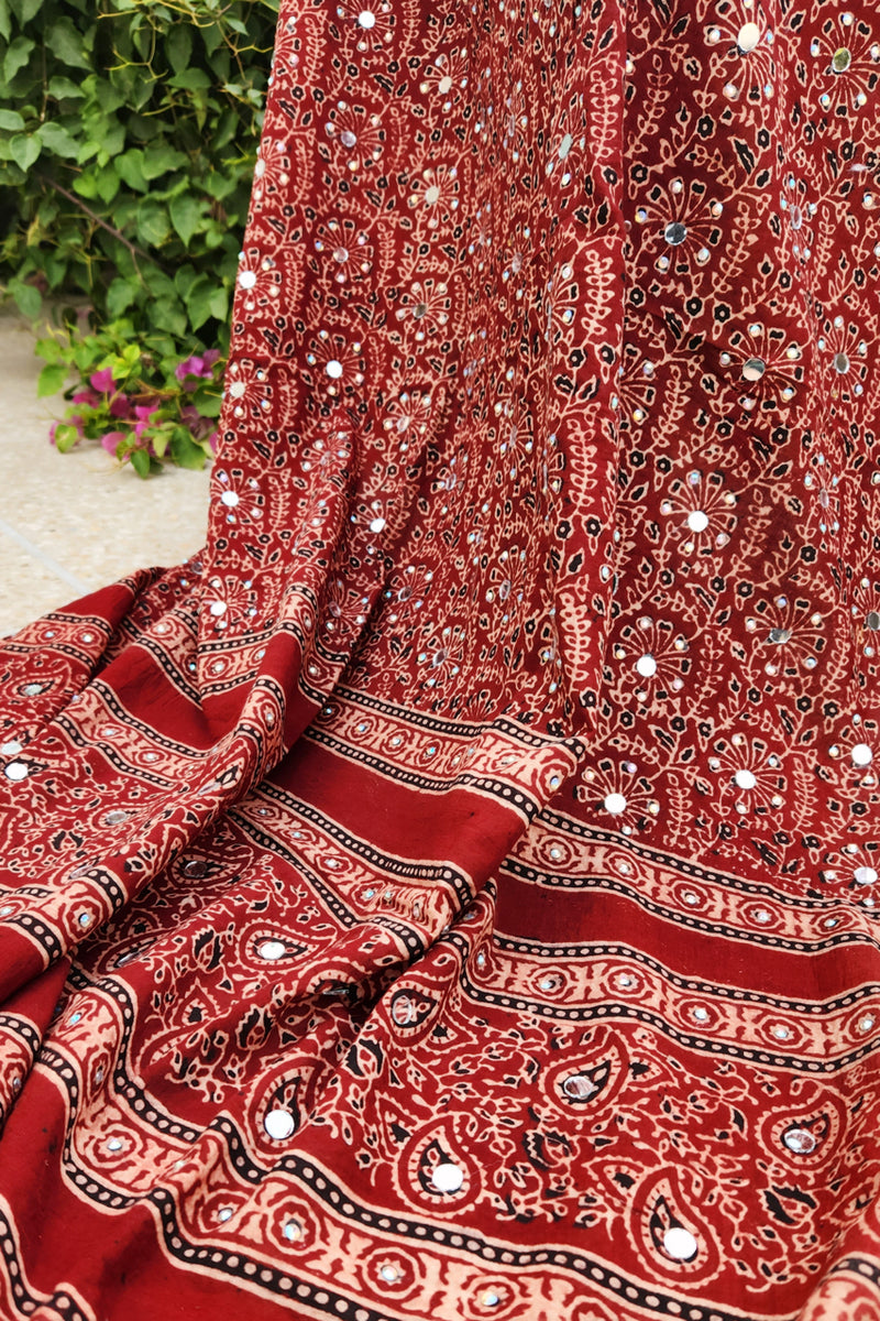 , exquisite women's unstitched maroon Ajrak shawl fabric, Zahra Ahmad premium shawl material