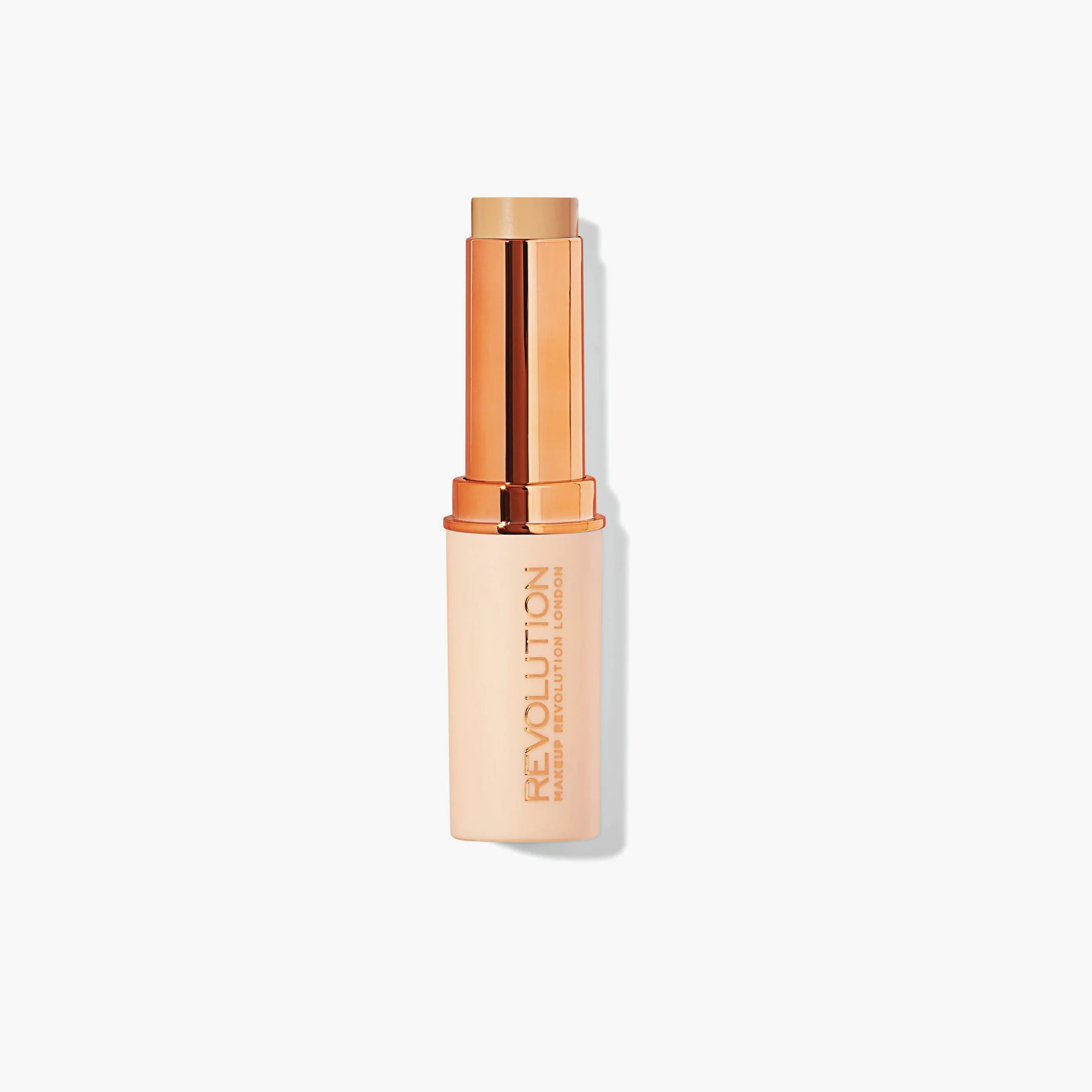 Revolution Ultra Sculpt Contour Kit C04 on makeup table