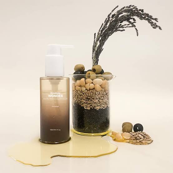 "Haruharu Cleansing Oil, moisture cleansing oil, deep cleansing oil, hydrating oil, black rice skincare, Korean cleanser"