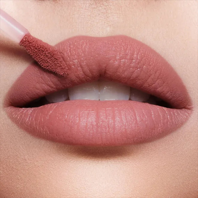 "Charlotte Tilbury, lip blur, flawless lips, makeup, lip perfection, beauty, lip products, long-lasting lips"