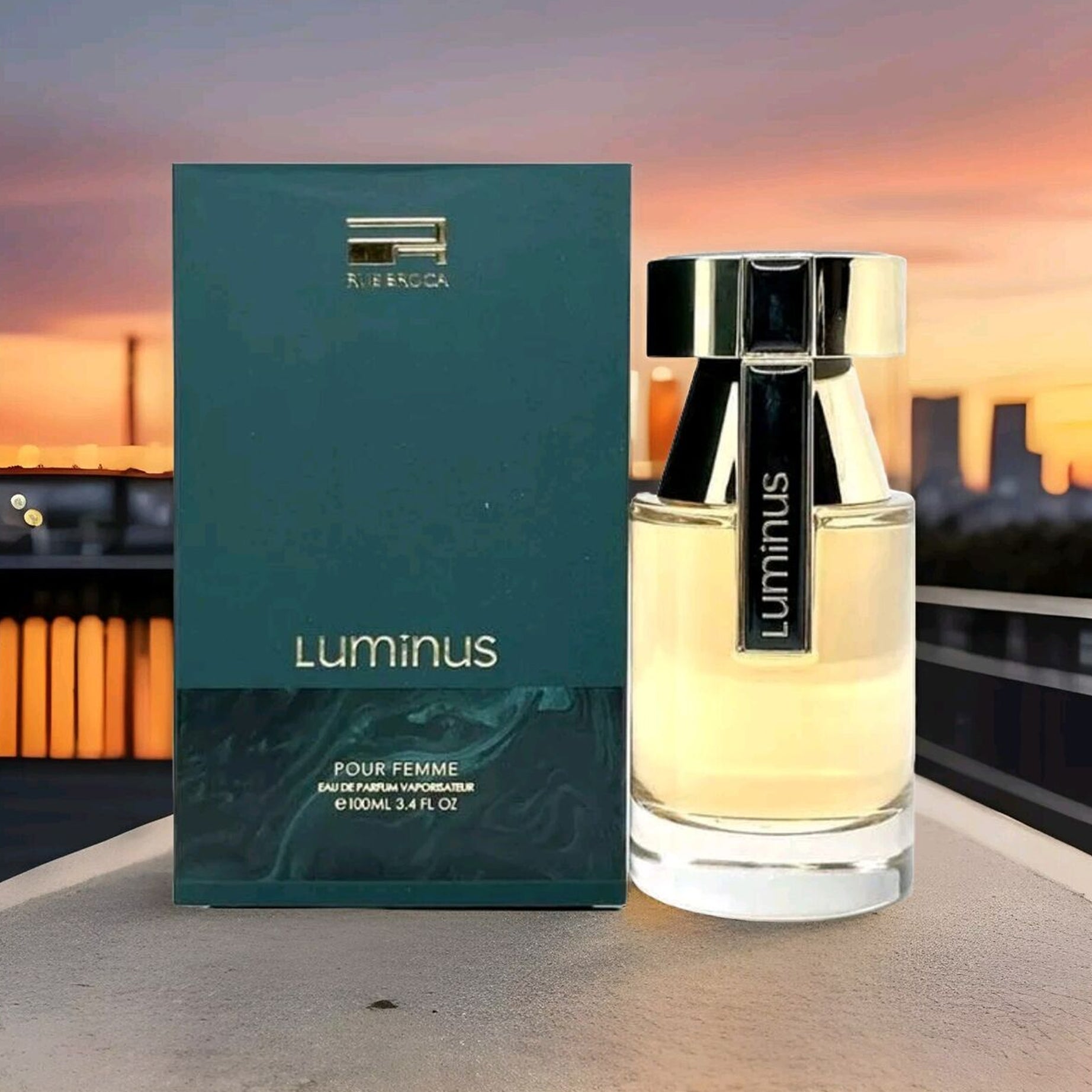Lattafa Eclaire Perfume for a floral, elegant fragrance