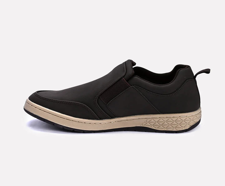, men's sneakers Pakistan, casual sneakers price