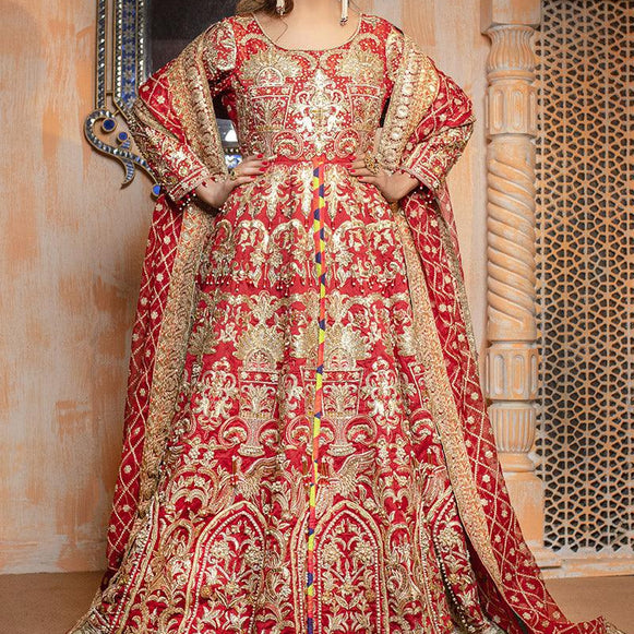 , elegant bridal gowns for women, Zahra Ahmad premium bridal wear
