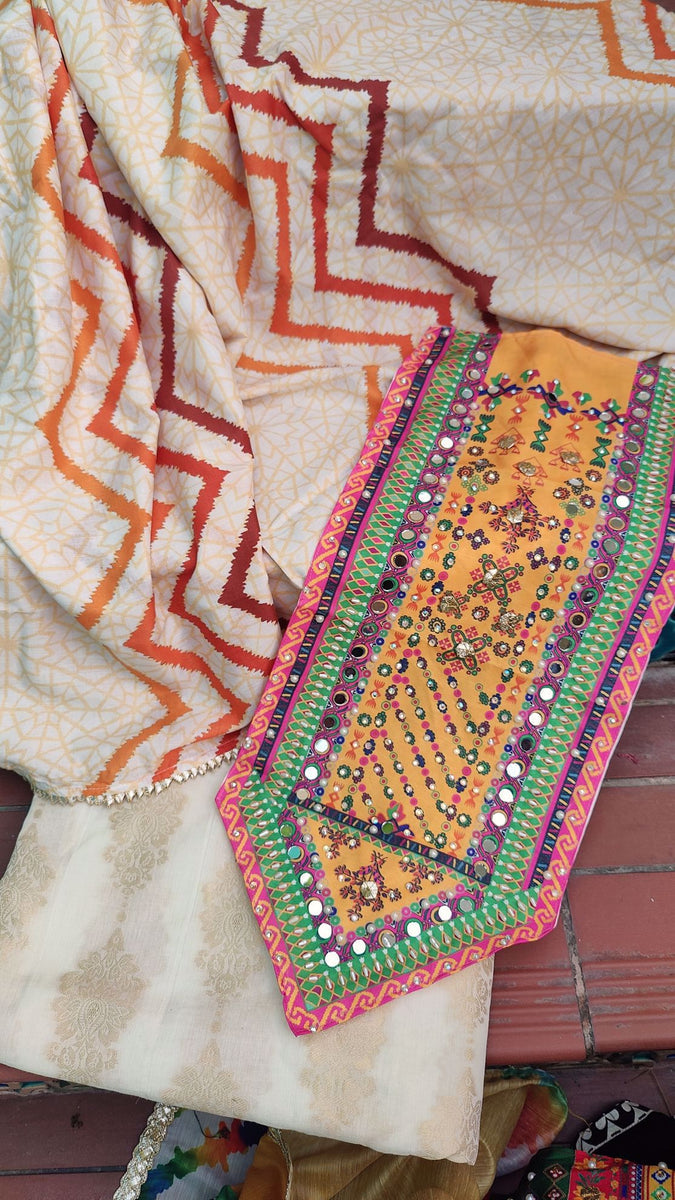 , exquisite women's unstitched yellow phulkari fabric, Zahra Ahmad premium phulkari collection