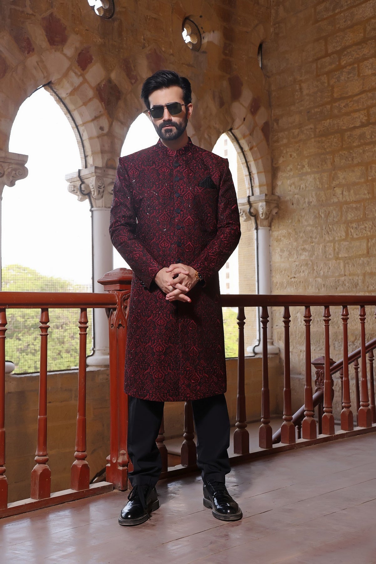 achkan sherwani, amir adnan sherwani, black sherwani for groom