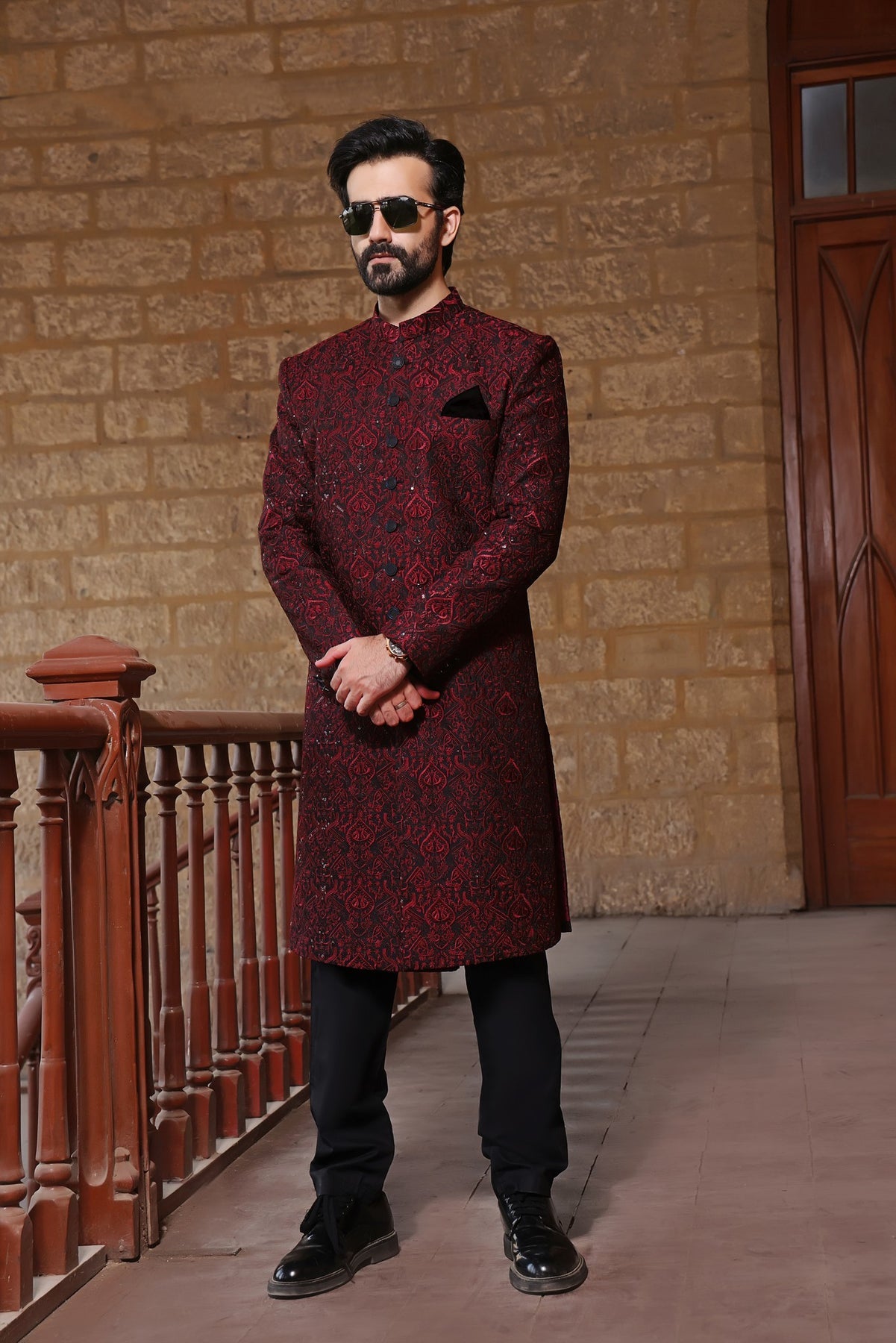 achkan sherwani, amir adnan sherwani, black sherwani for groom