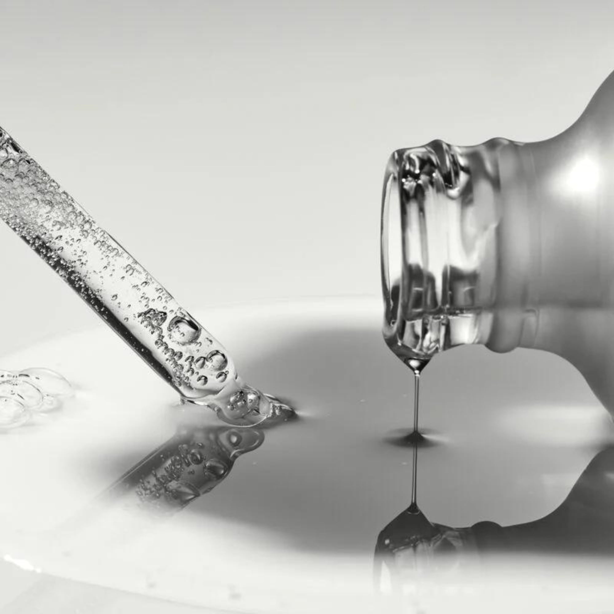 Rederm Aesthetics Solero SC Sebum Control Sunblock SPF40 PA+++ 30gm