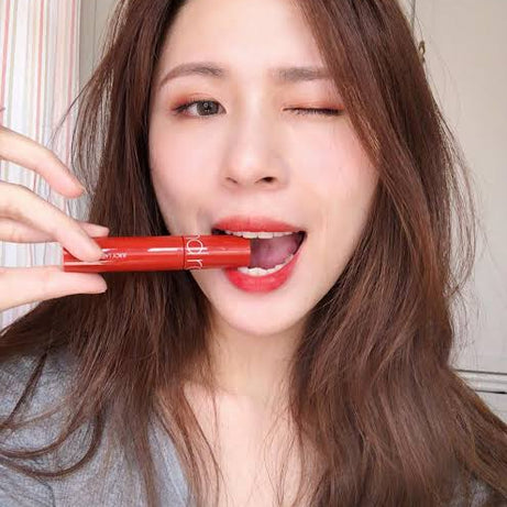 ROM&ND Juicy Lasting Tint for long-lasting color