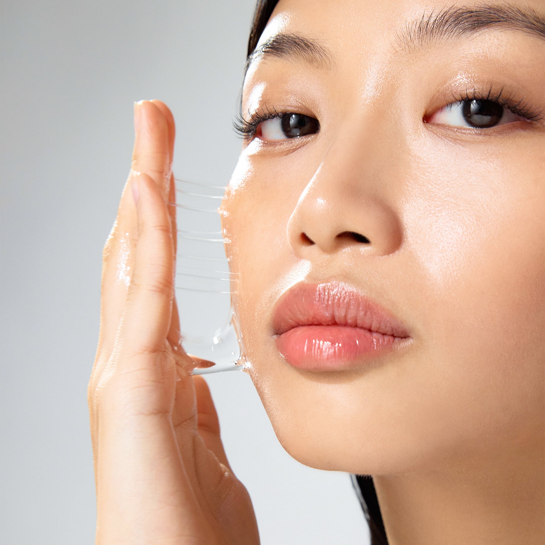 Revolution Base Fix for long-lasting makeup perfection