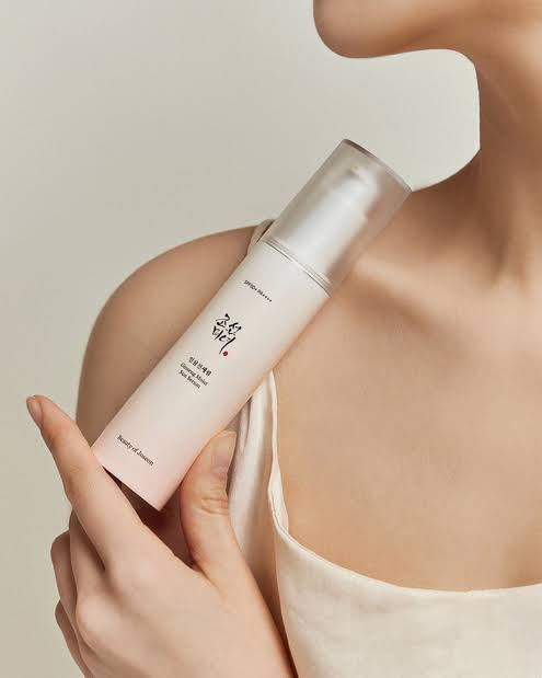 Beauty of Joseon Ginseng Moist Sun Serum SPF 50+ for Hydrated Skin