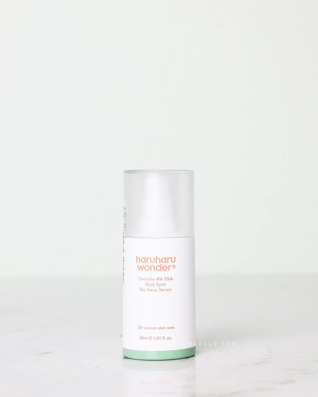 Haruharu Wonder Centella 4% TXA Dark Spot Go Away Serum for clear skin