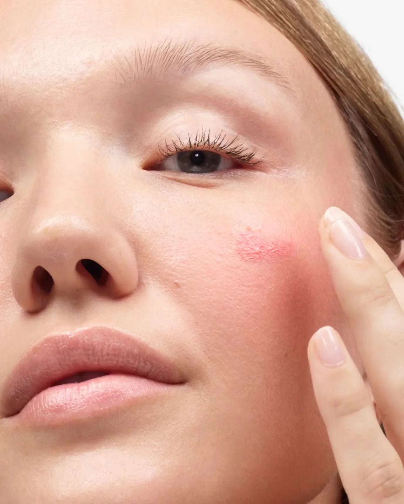 "Glossier Cloud Paint, seamless cheek color, natural blush, puff cheek tint, makeup, Korean beauty, soft blush, cheek tint"