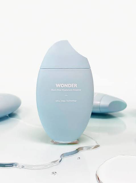 Haruharu Black Rice Hyaluronic Essence for deep hydration and smooth skin