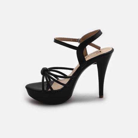 black block heel sandals, black heeled sandals, comfy heels