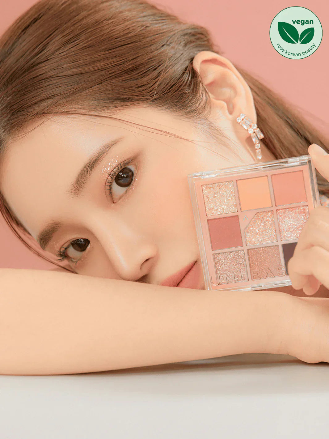 Unleashia Glitterpedia Eyeshadow Palette for sparkly eyes