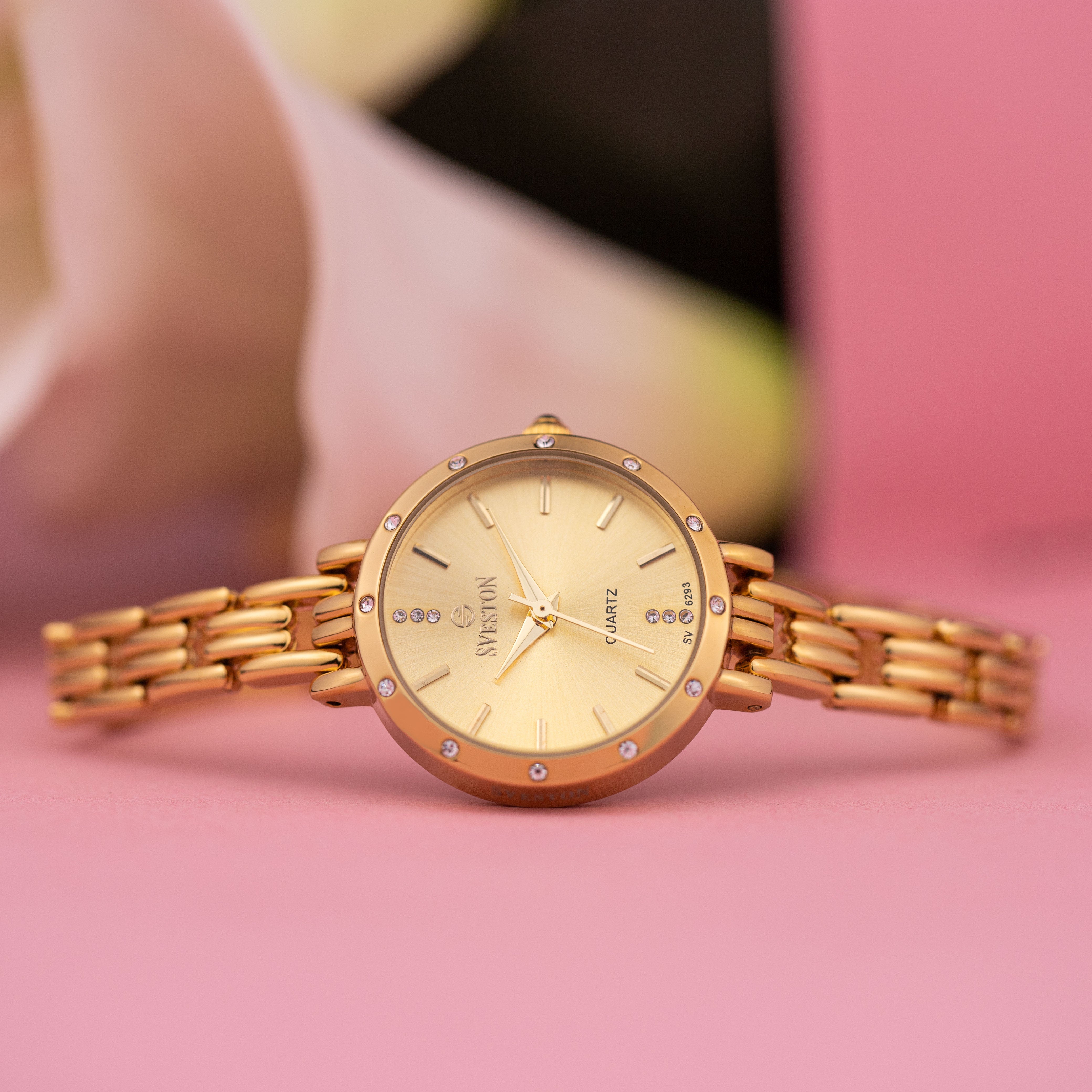 Buy Trendy Women's Wrist Watches - Upgrade Your Look with Extra Quality