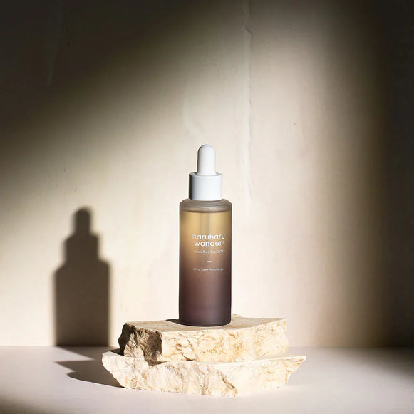 Haruharu Wonder Black Rice Facial Oil for deep hydration and nourishment