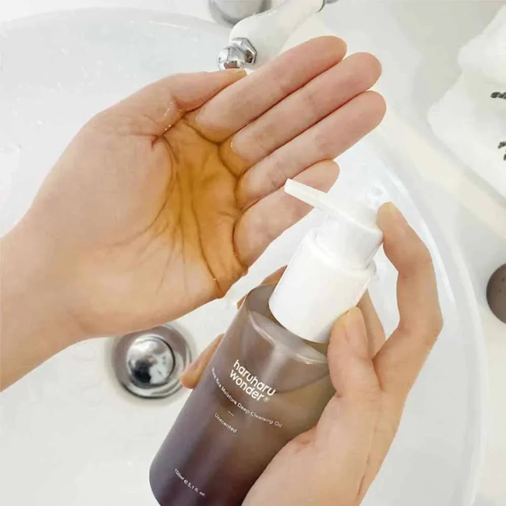 Haruharu Wonder Black Rice Facial Oil for deep hydration and nourishment