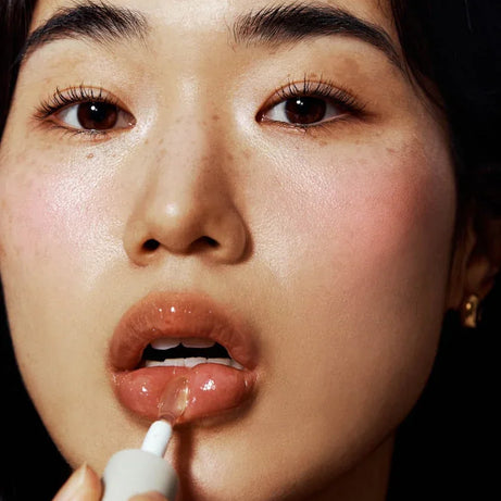 Unleashia Sisua Popcorn Syrup Lip Plumper for fuller, nourished lips