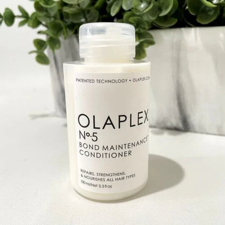 Olaplex No.5 Bond Maintenance Conditioner for smooth hair