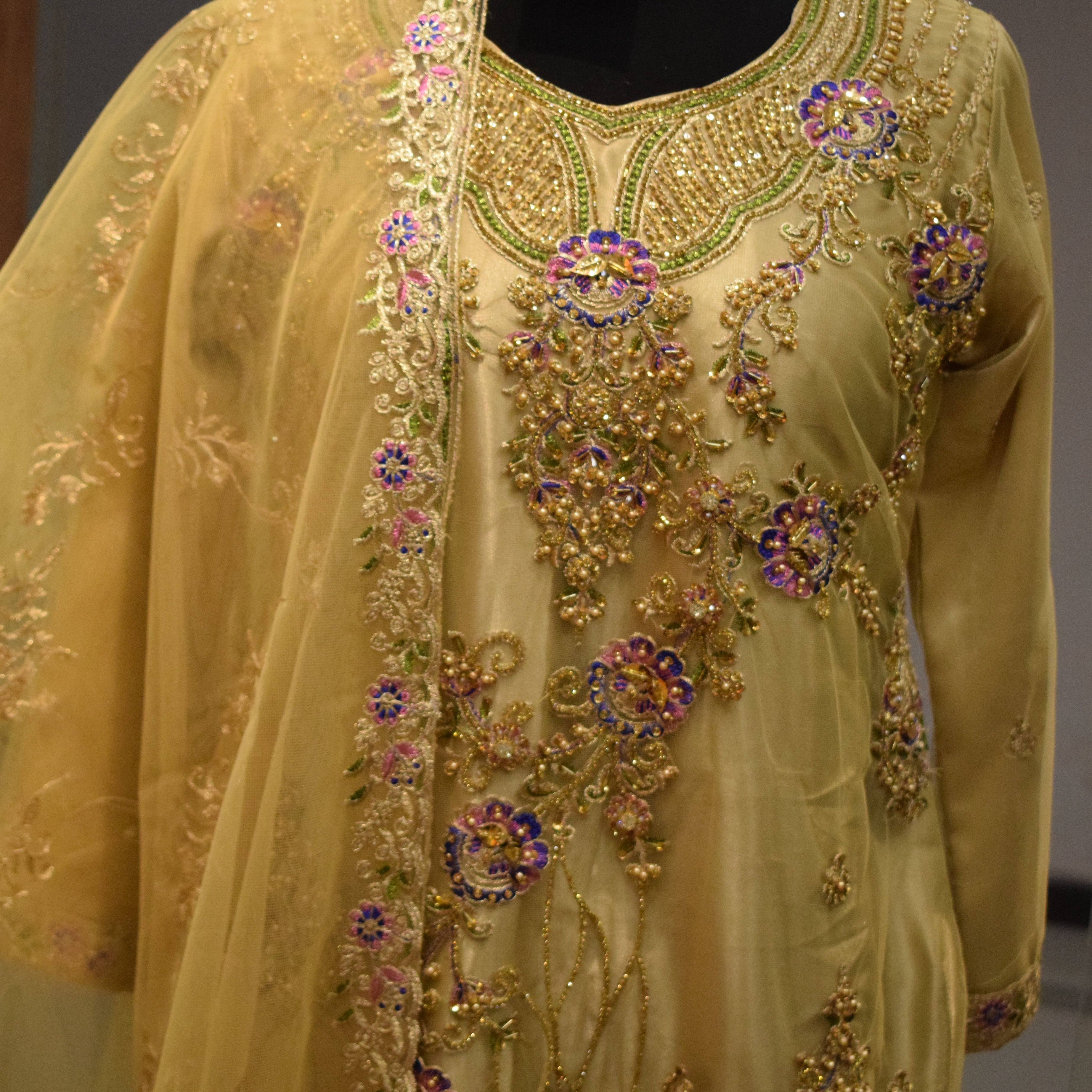 clothing for women, dress suits for ladies, ladies suits online