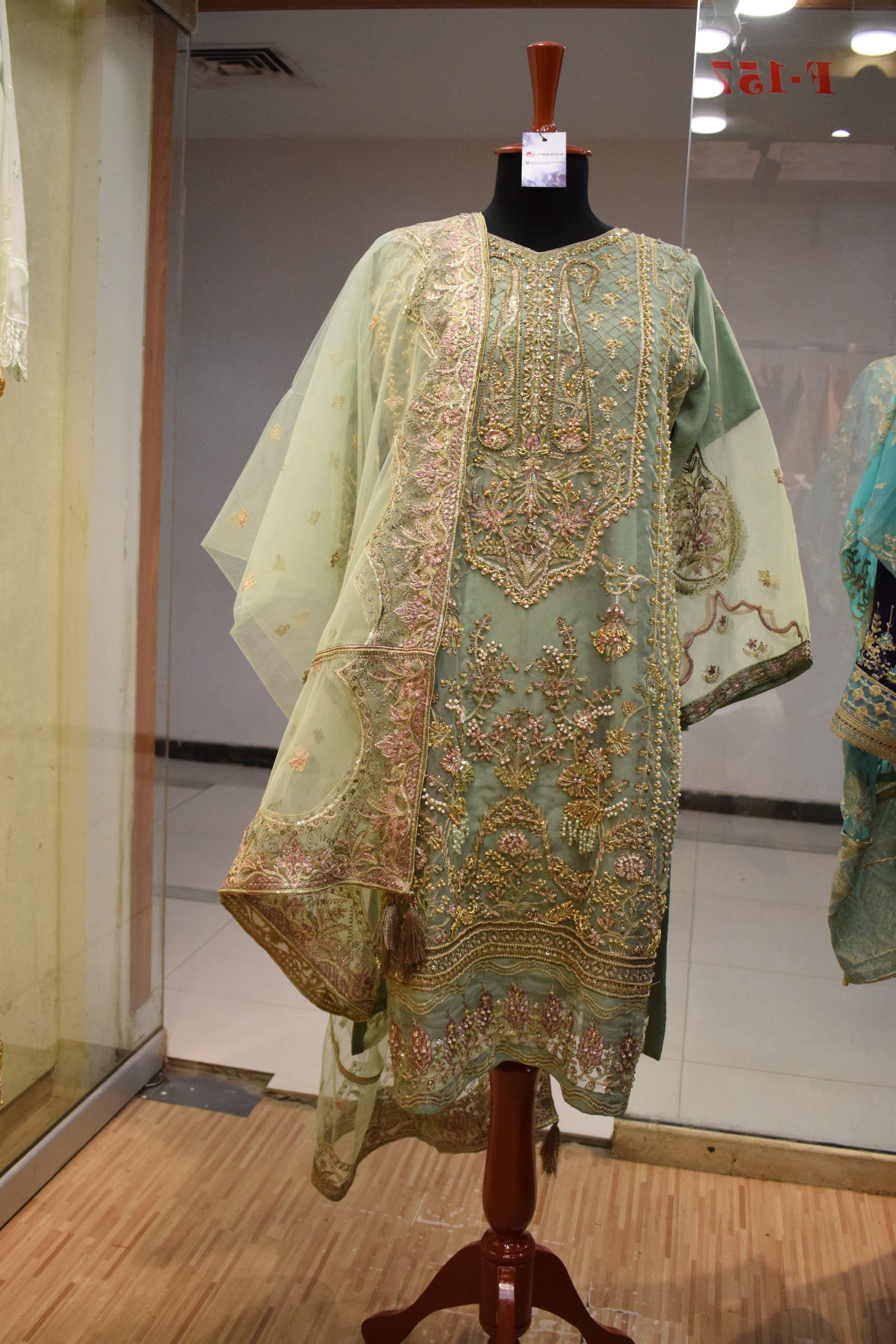 ladies red dress, latest dresses for ladies, party wear suits for women