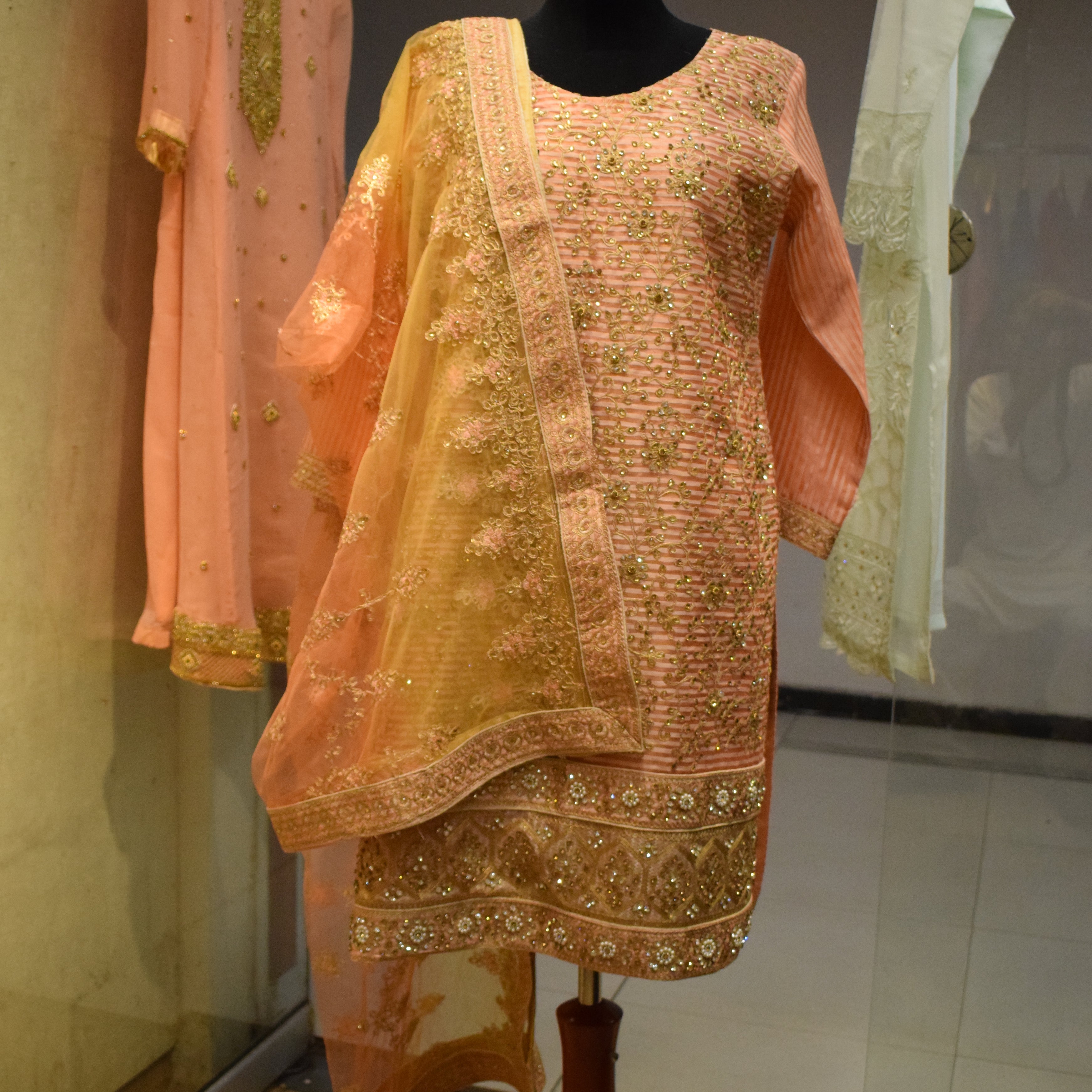 designer suits for women, fashion clothes for women, ladies dresses online