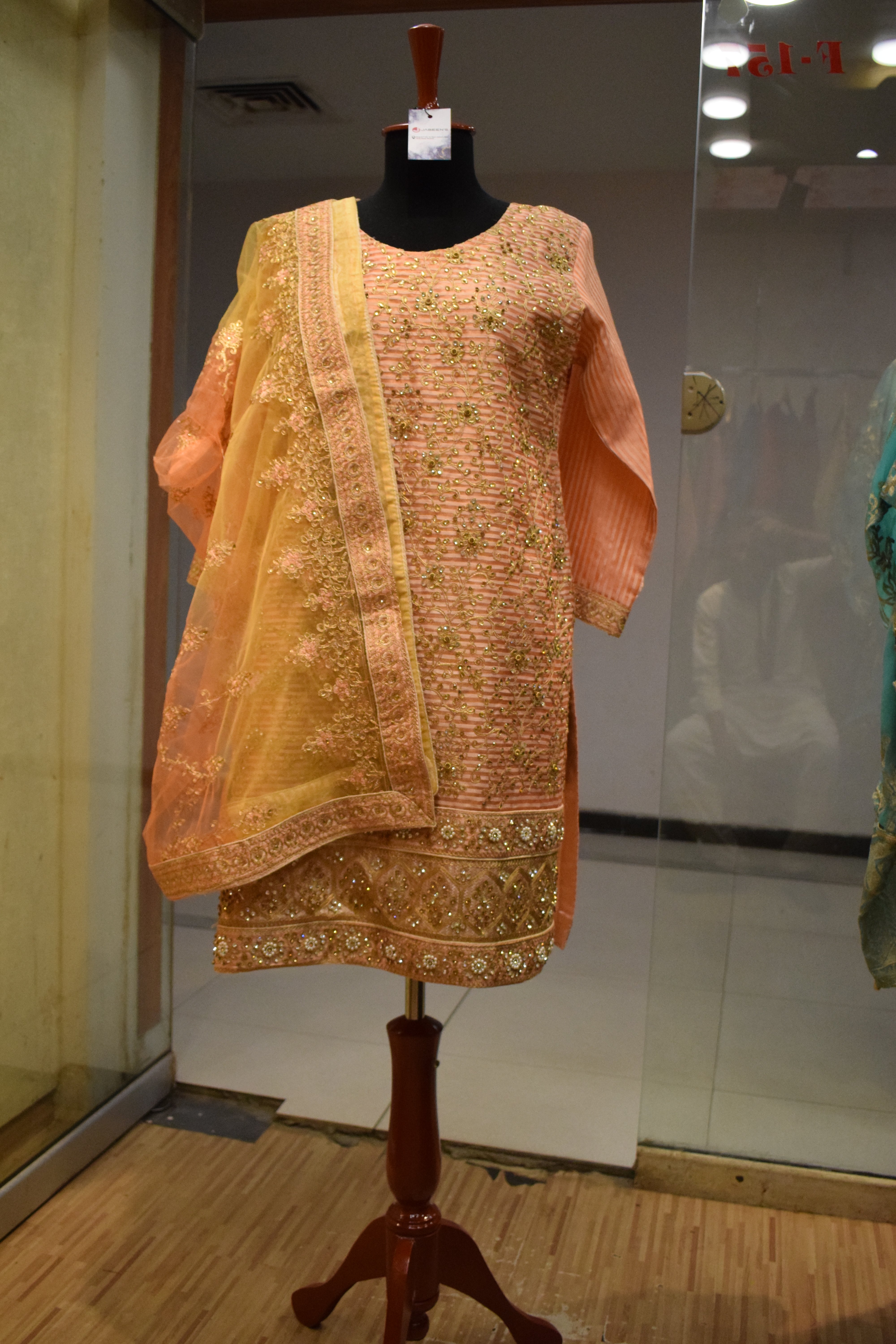 designer suits for women, fashion clothes for women, ladies dresses online