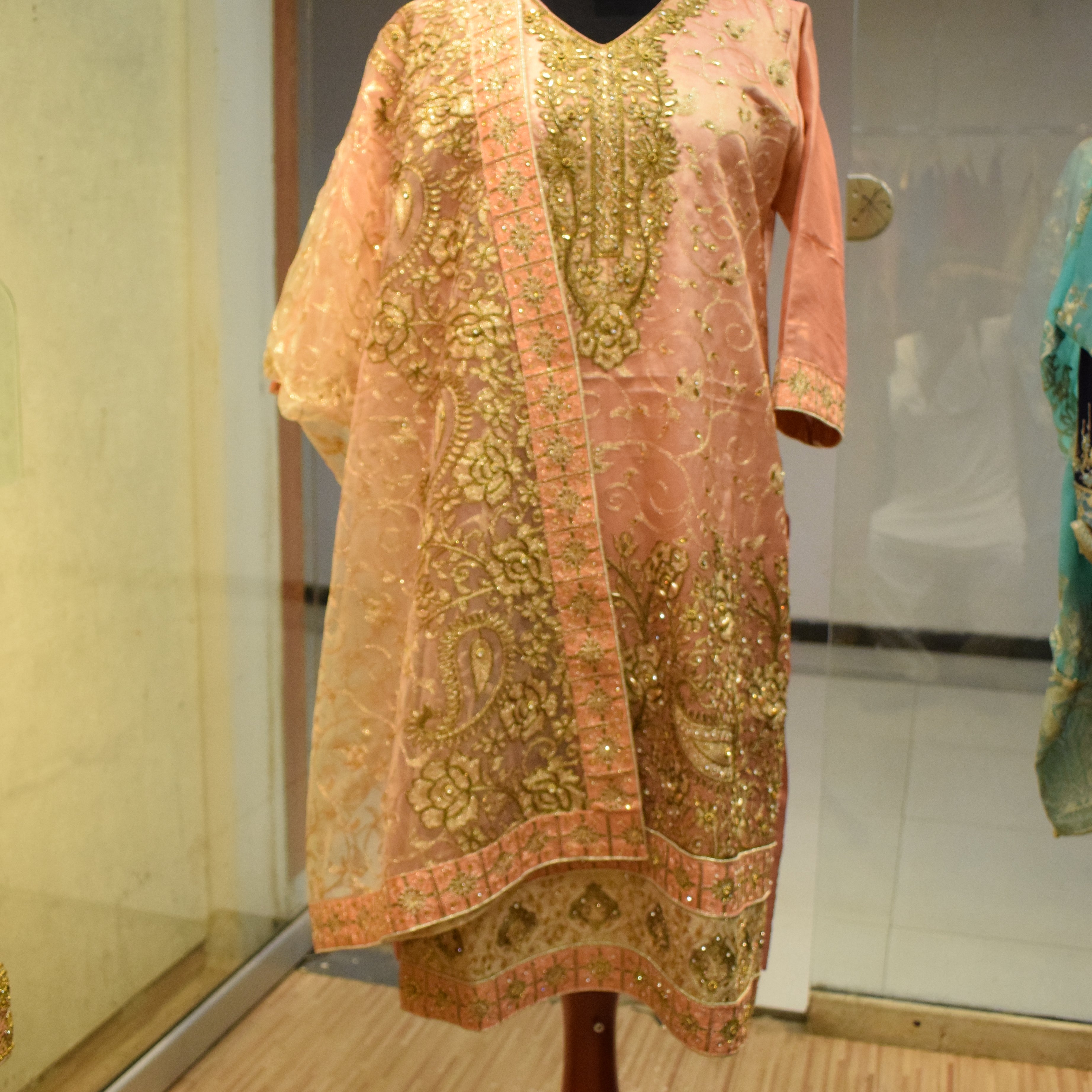 beautiful dresses for women, business dress women, dress suits for women