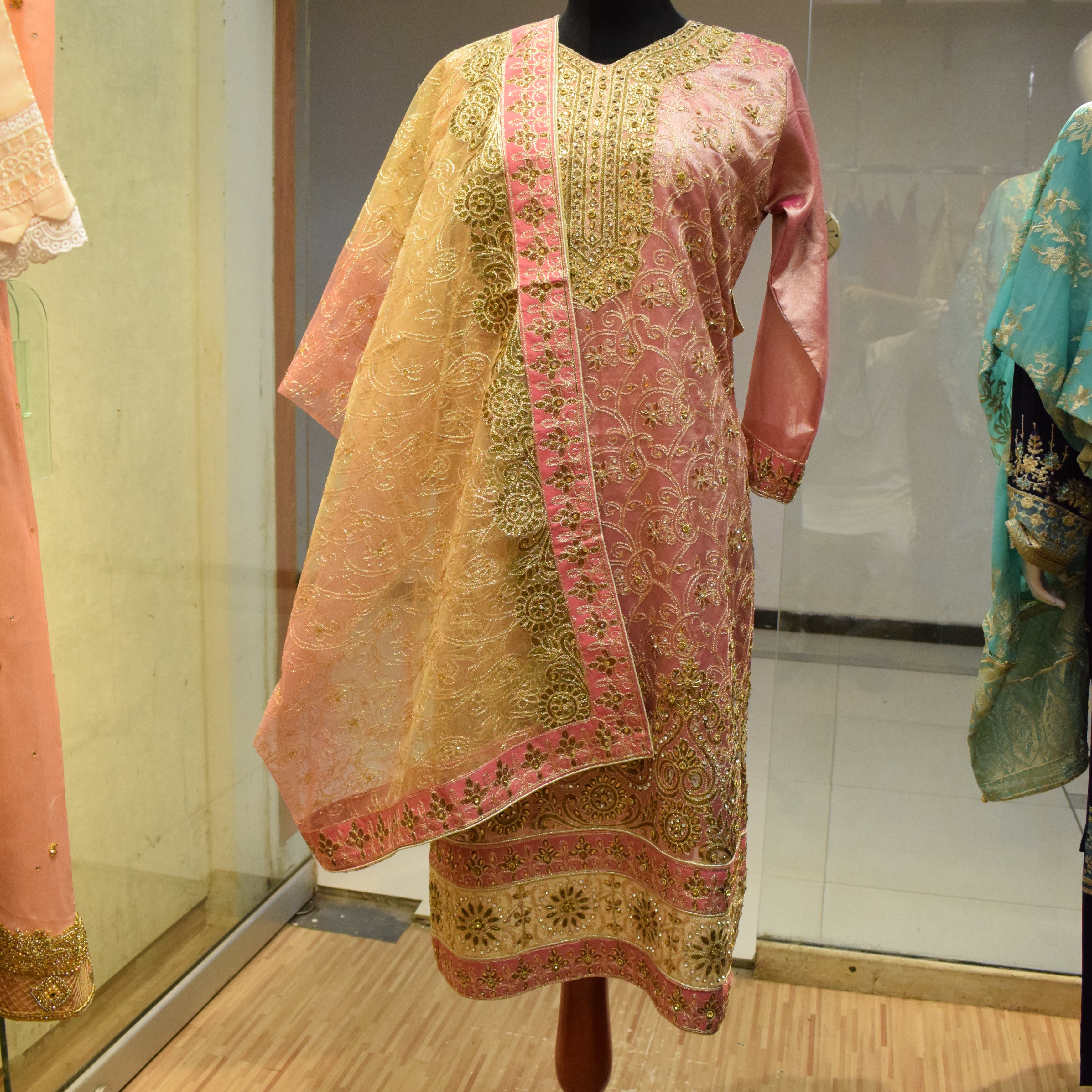 engagement dresses for women, fancy dresses for women, party wear dresses for women