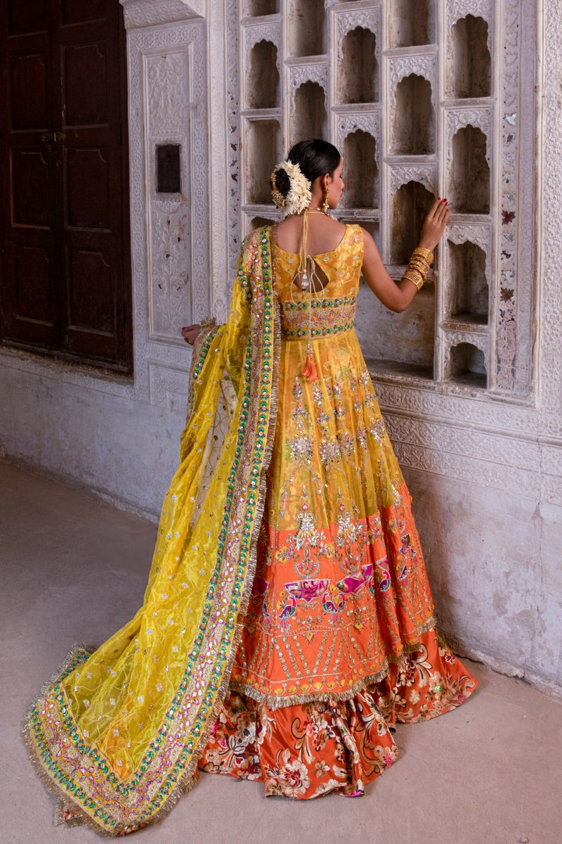 , elegant bridal gowns for women, Zahra Ahmad exquisite bridal collection