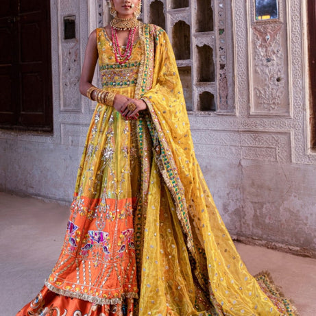, elegant bridal gowns for women, Zahra Ahmad exquisite bridal collection