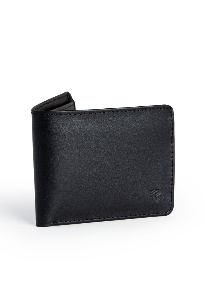 , Equator Stores black wallet, sleek design