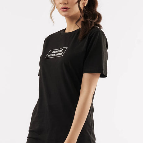 activewear sets, astoria activewear, gym leggings with pockets