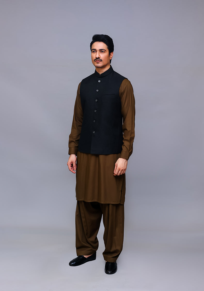 cargo shorts, men's clothing, mens polo shirts