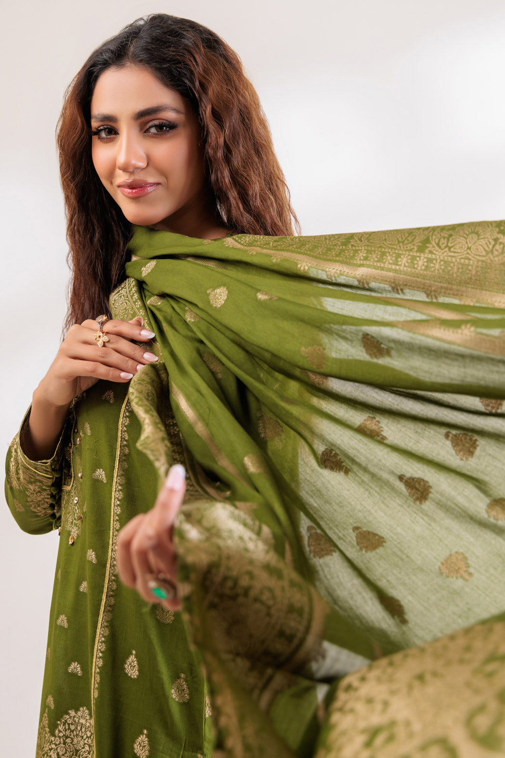 , Bonanza Satrangi, price