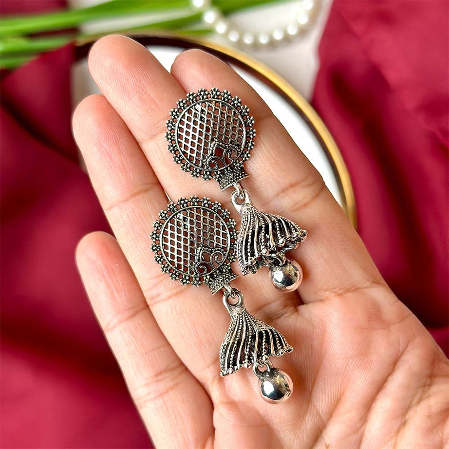 , Jaali Jhumkay (Silver), Alita