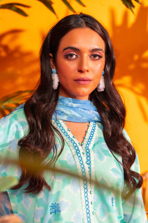 , exquisite women's unstitched Morbagh fabric, Zahra Ahmad premium fabric collection