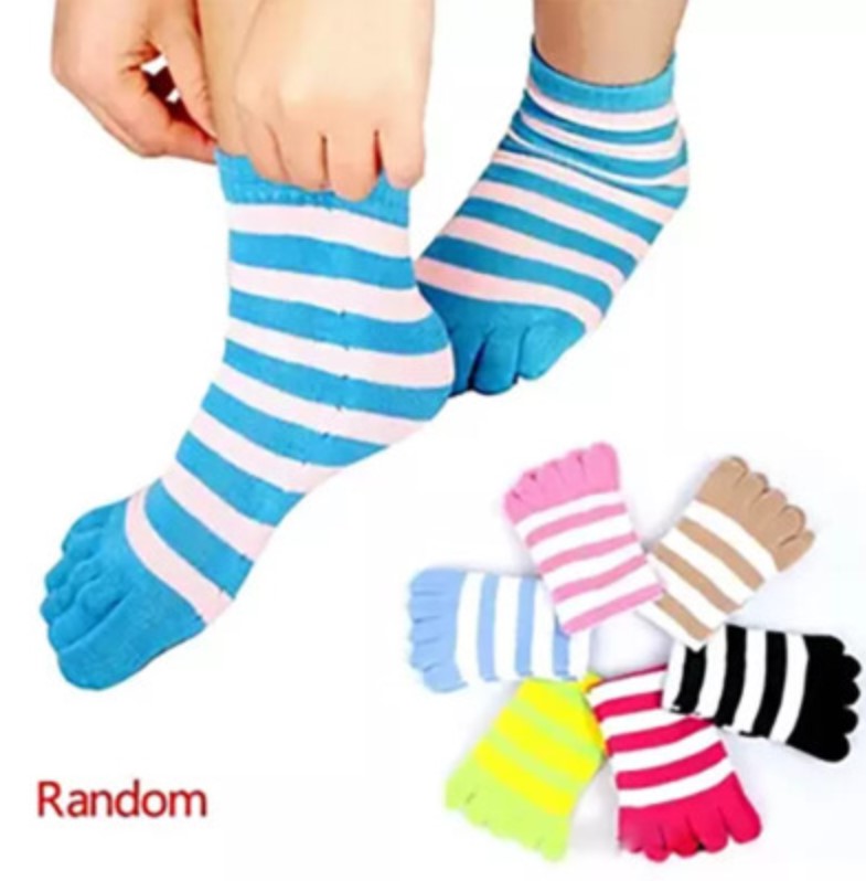 Five Finger Mehroon Stripes Socks for Women