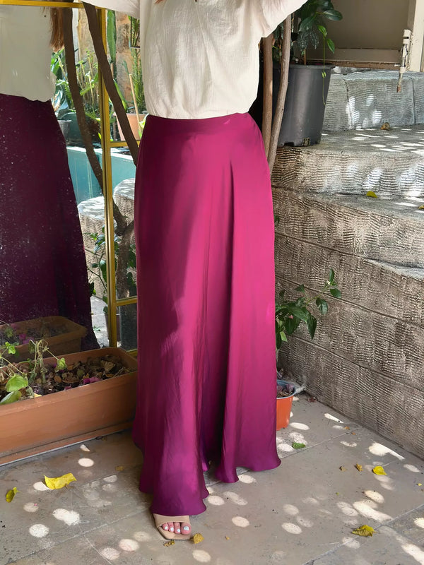 black tennis skirt, green skirt, knit skirt