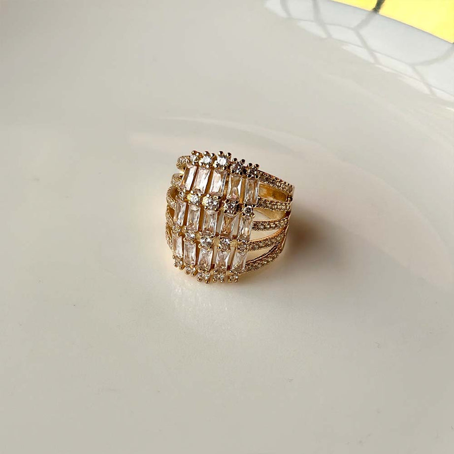 emerald rings for women, female engagement rings, ladies gold rings